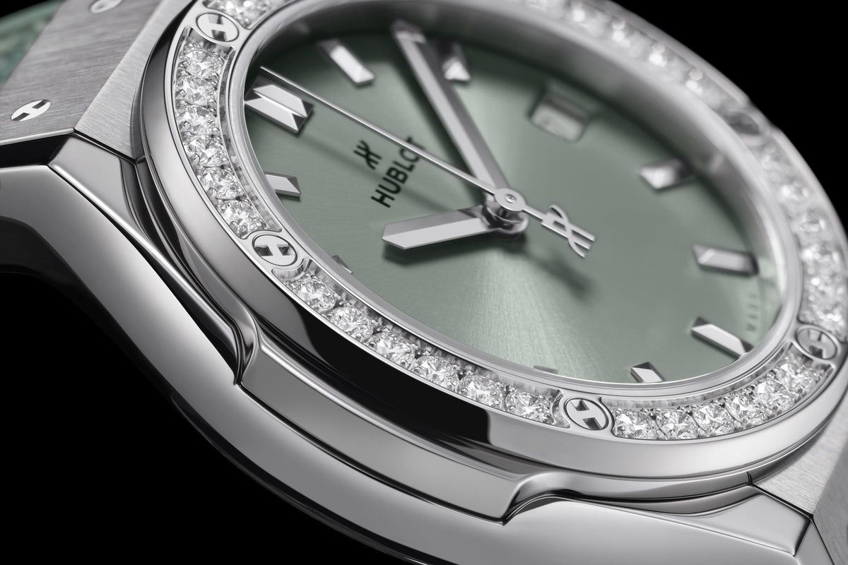 Classic Fusion Titanium Sage Green Diamonds 33 mm