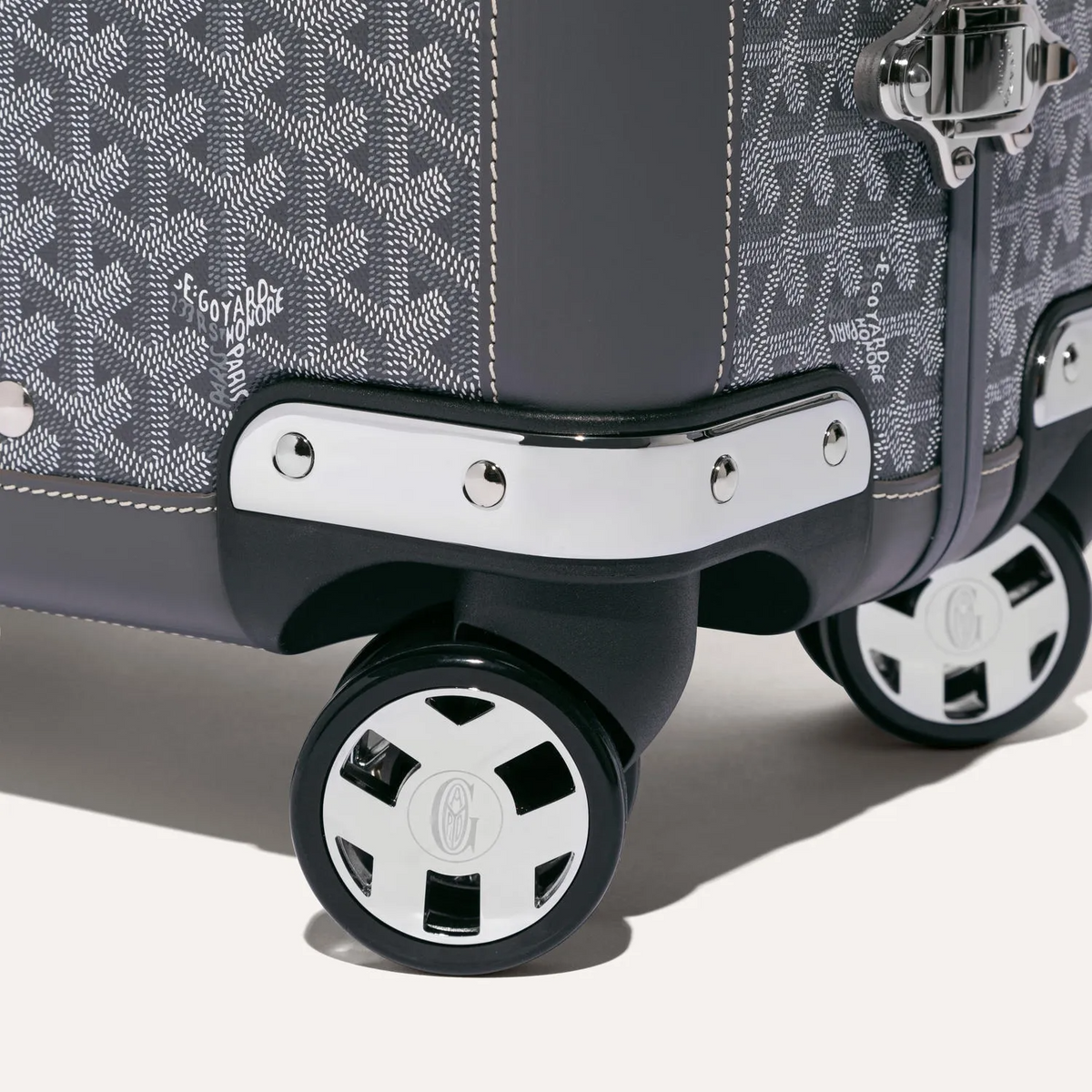 Bourget PM Trolley Case