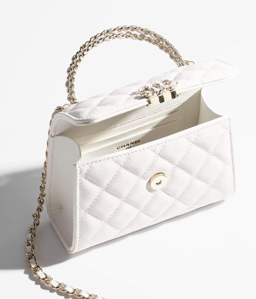 Grained Shiny Calfskin & Gold-Tone Metal Clutch with Chain