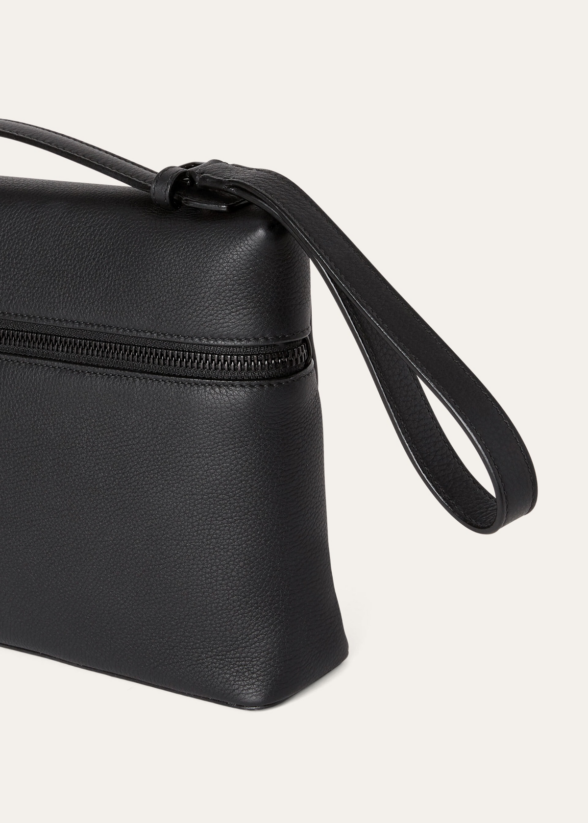 Extra Pouch L29