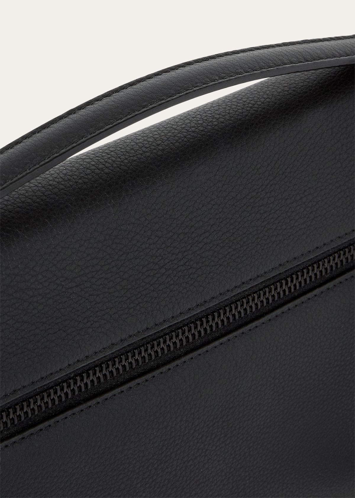 Extra Pouch L29