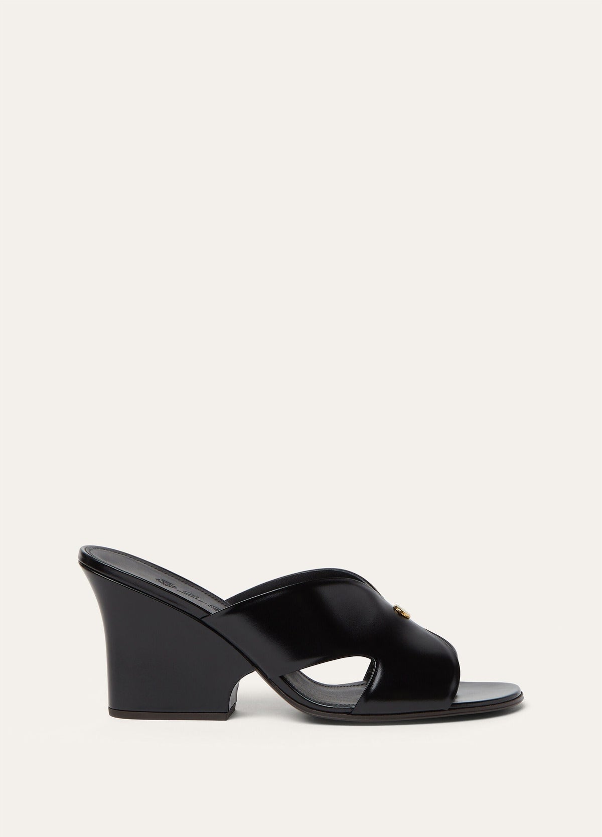 Vera Sandal  Calfskin