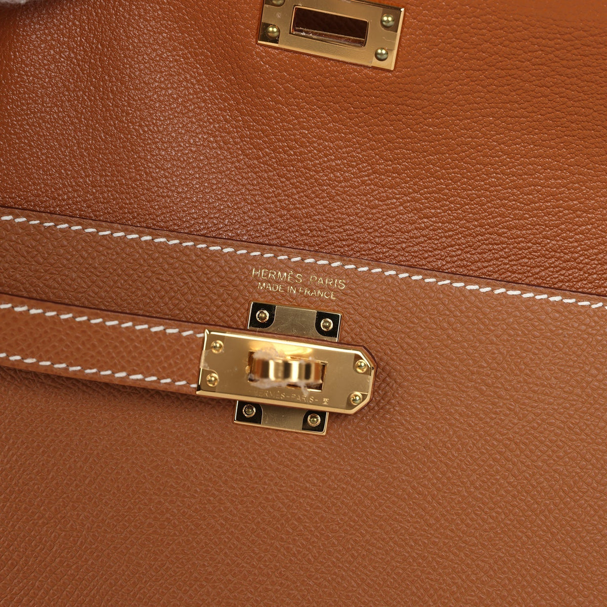 Kelly Sellier en Desordre 20 Gold Epsom Gold Hardware