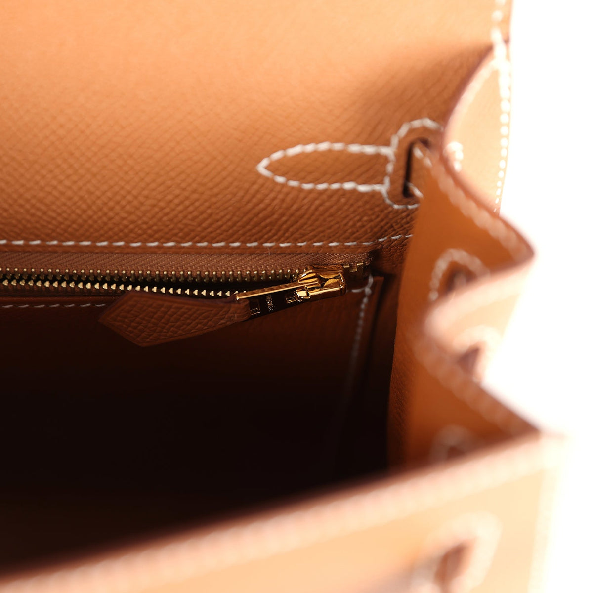 Kelly Sellier 25 Gold Epsom Gold Hardware
