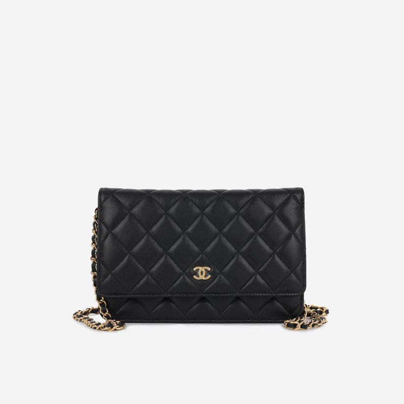 Classic Wallet on Chain Lambskin Gold Hardware