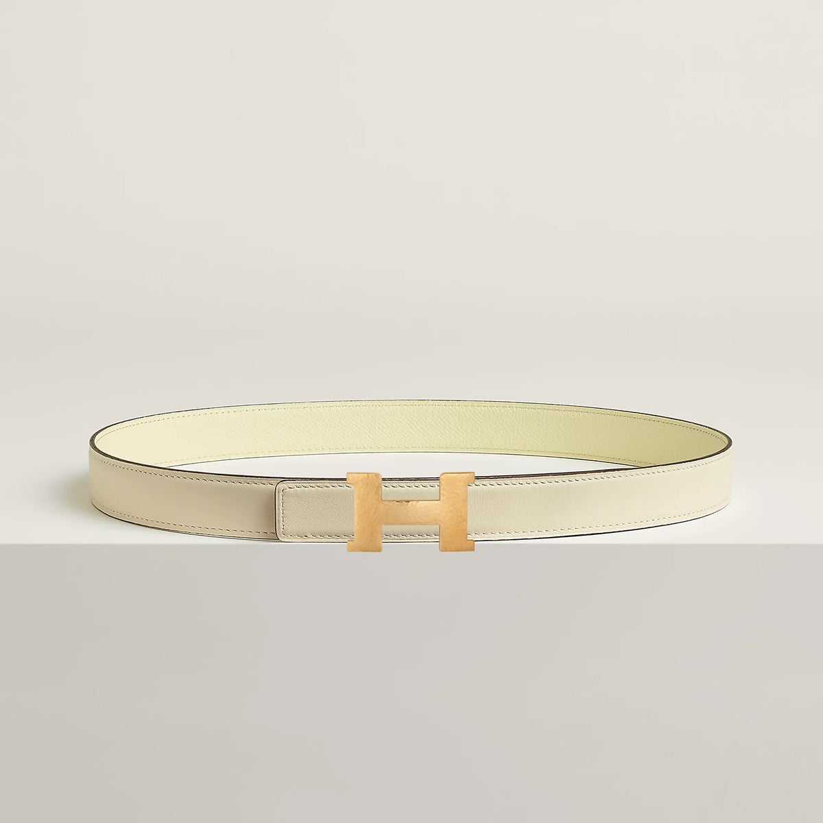 حزام NATUREL SABLE / ORANGE FIELD-SÉSAME / VERT CYPRÈS MINI CONSTANCE MARTELEE مشبك حزام وحزام جلدي ذو وجهين 24 مم 
