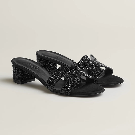Noir Oasis Sandal